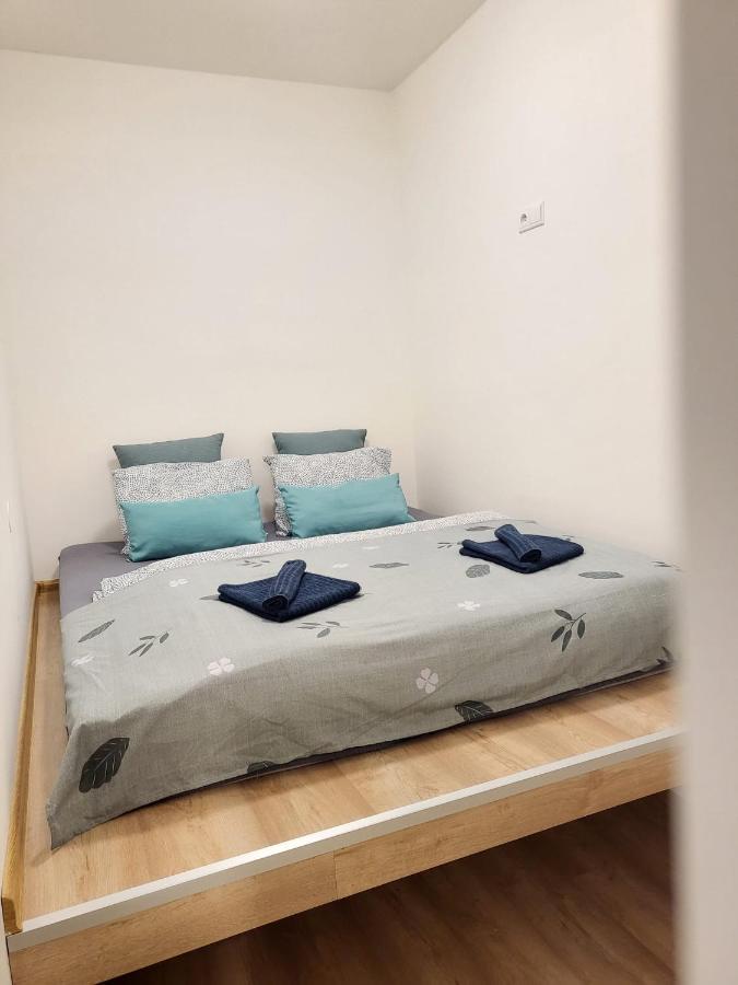 Velky 3 Apartman *